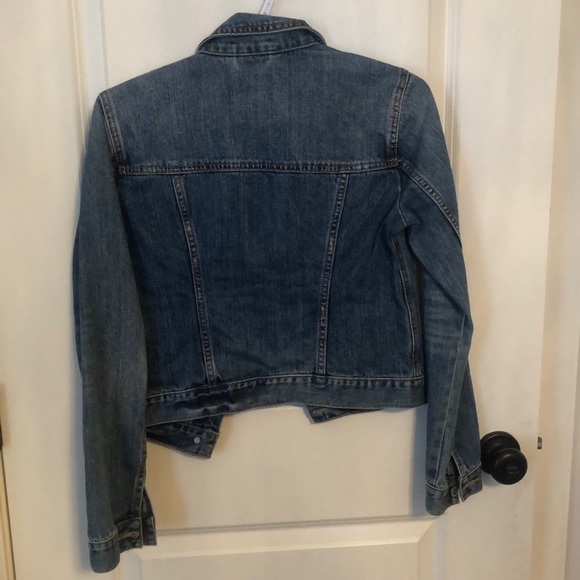 Pristine condition 9/10   Hollister Jean Jacket - Picture 5 of 6